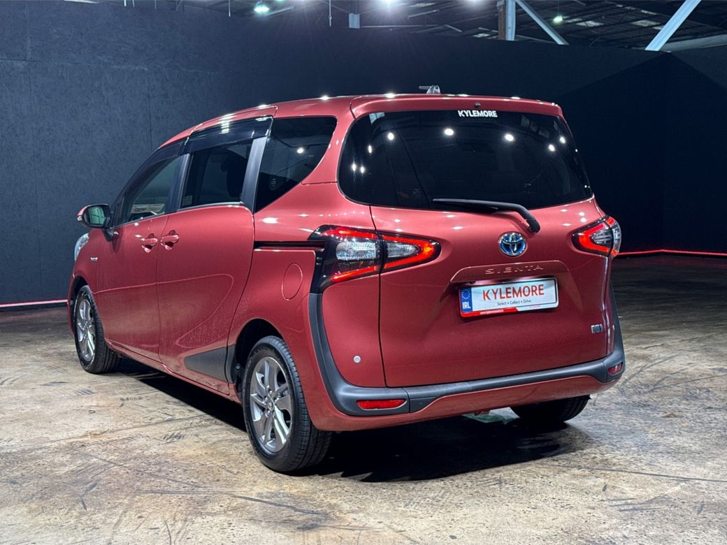 2017 Toyota Sienta