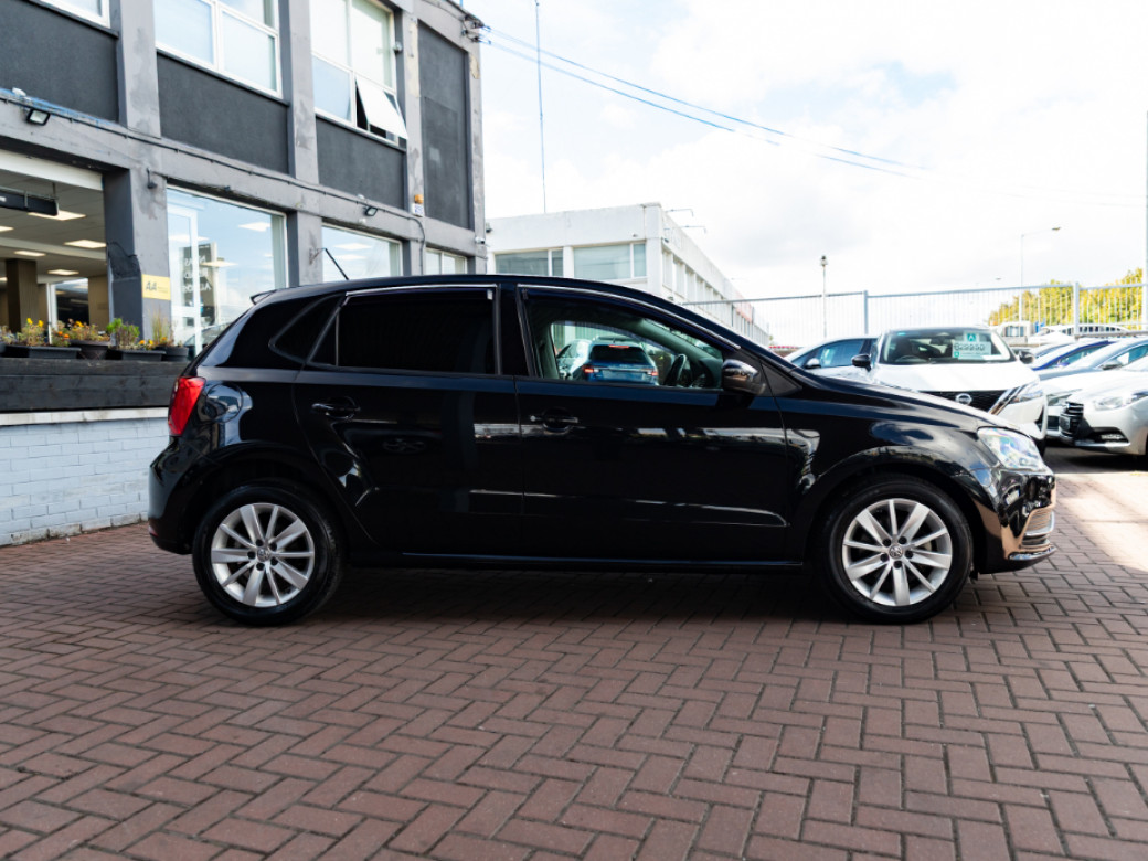 2016 Volkswagen Polo