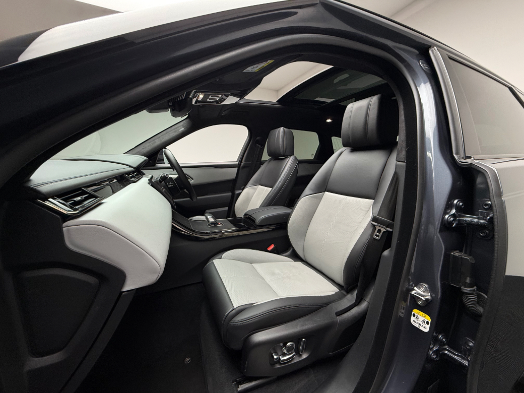 2025 Land Rover Range Rover Velar