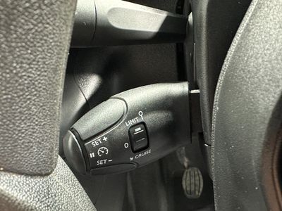 2023 Peugeot Partner