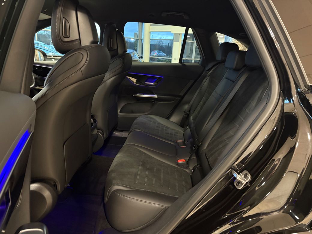 2025 Mercedes-Benz GLC Class