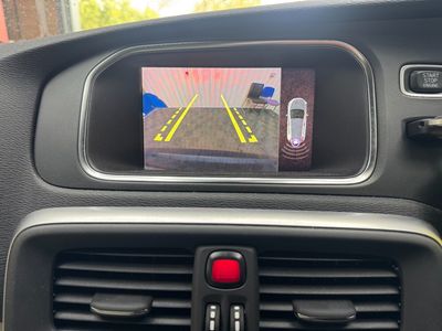 2018 Volvo V40