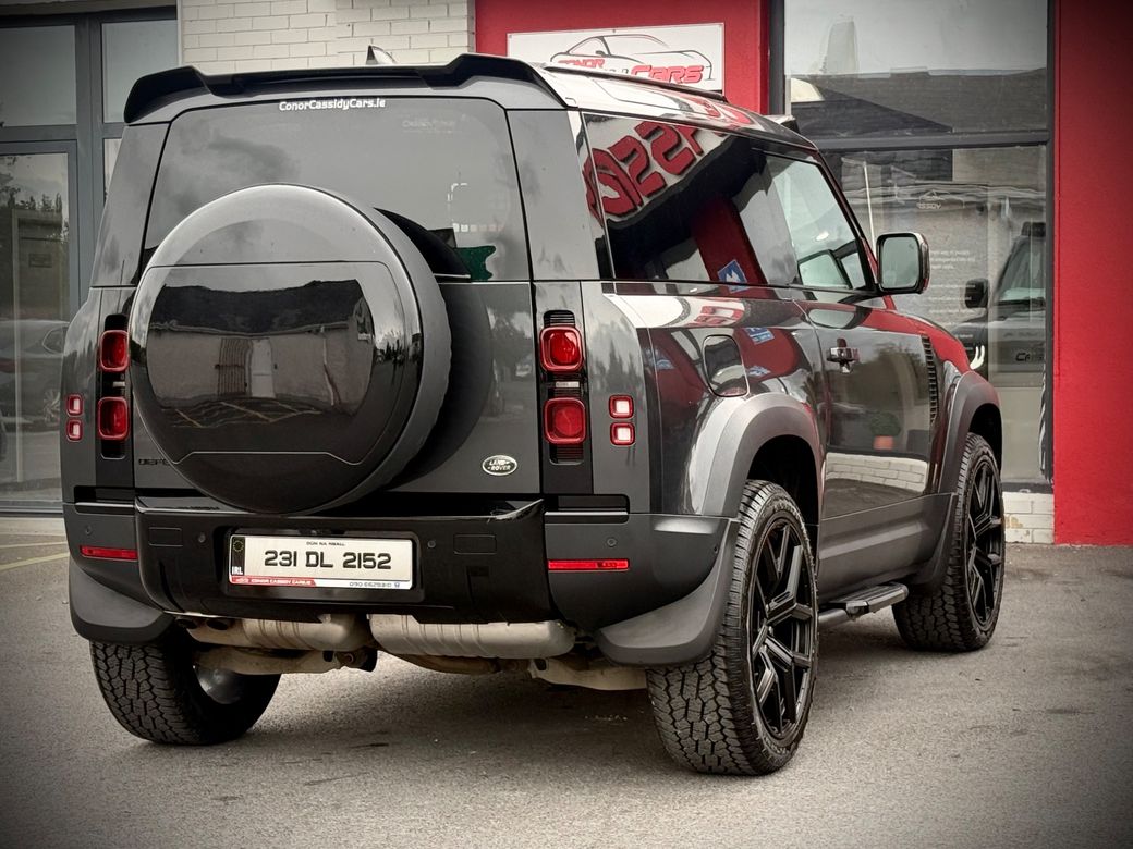 2023 Land Rover Defender