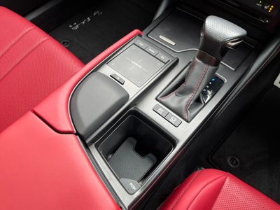 2021 Lexus ES 300h