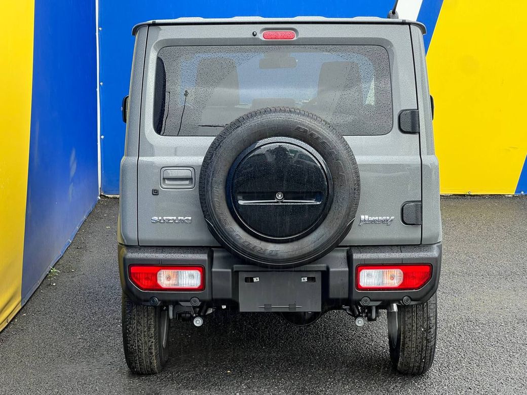 2025 Suzuki Jimny