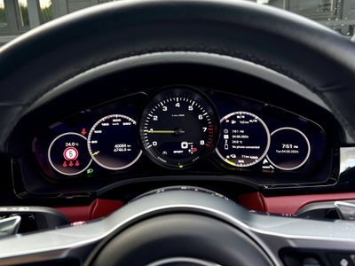 2023 Porsche Cayenne