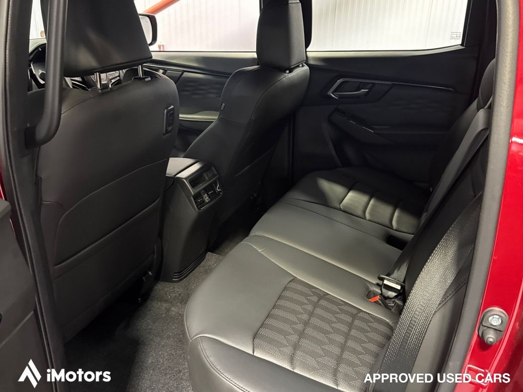 2025 Isuzu D-MAX