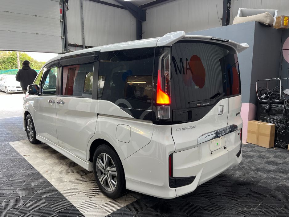 2021 Honda Stepwagon