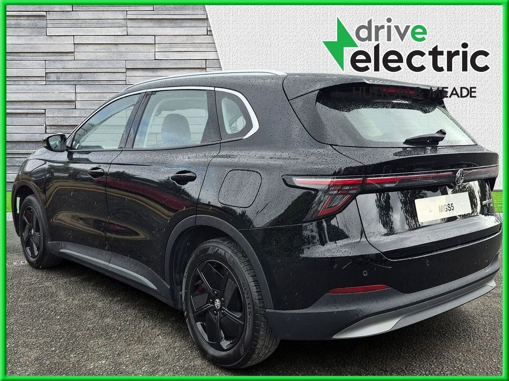 2025 MG S5