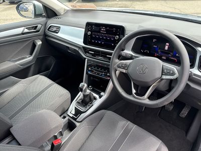 2025 Volkswagen T-Roc