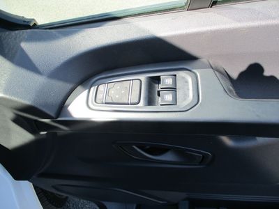 2026 Nissan Primastar