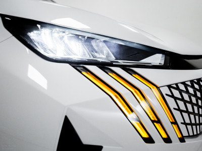 2027 Peugeot 5008