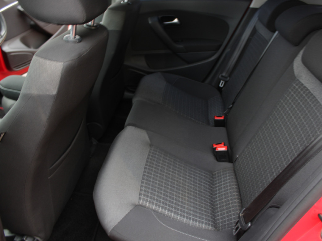 2017 Volkswagen Polo