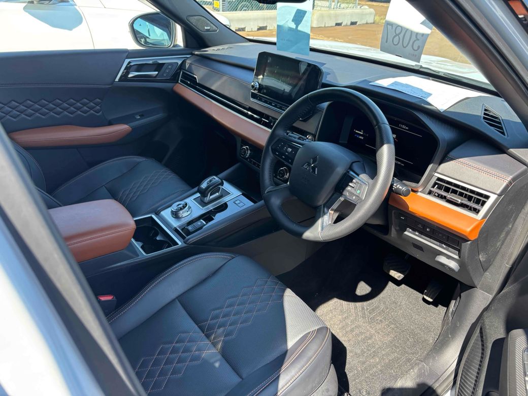 2024 Mitsubishi Outlander
