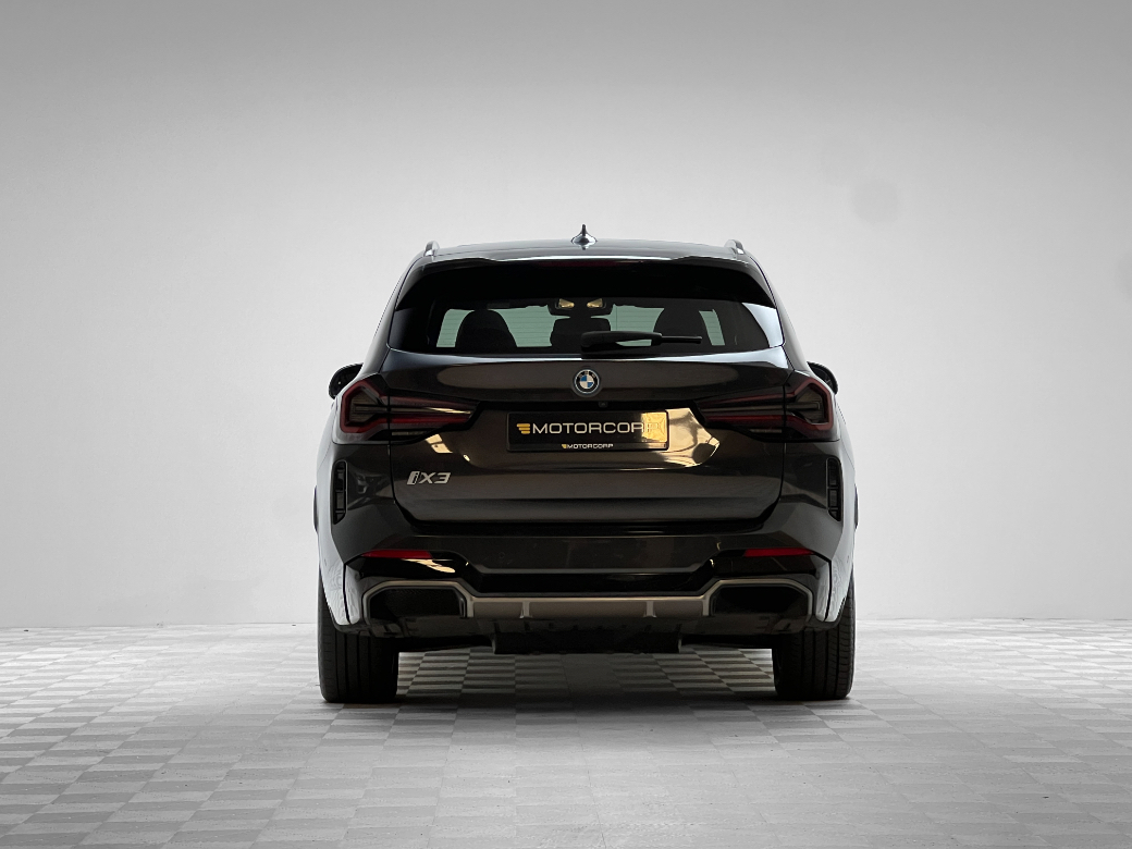 2022 BMW iX3