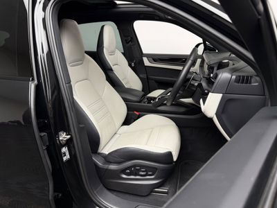 2026 Porsche Cayenne