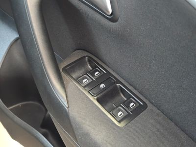 2016 Volkswagen Polo