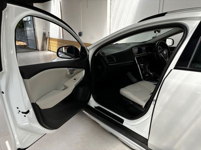 2016 Volvo V40 Cross Country