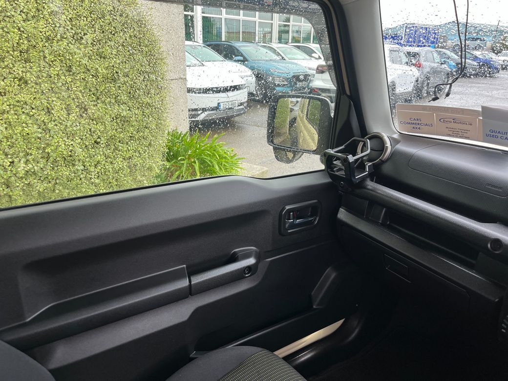 2023 Suzuki Jimny