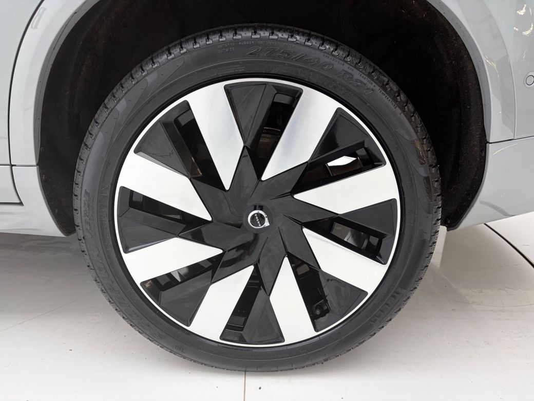 2024 Volvo XC90