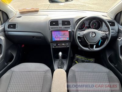 2015 Volkswagen Polo