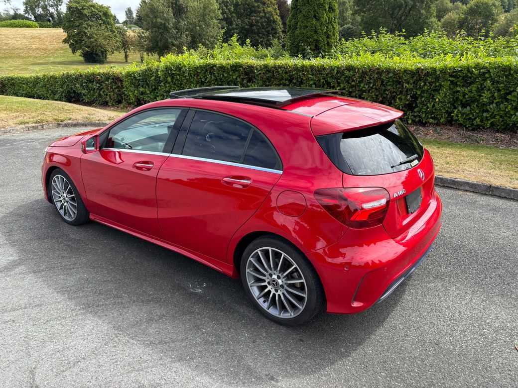 2017 Mercedes-Benz A 180