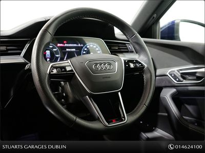 2022 Audi e-tron