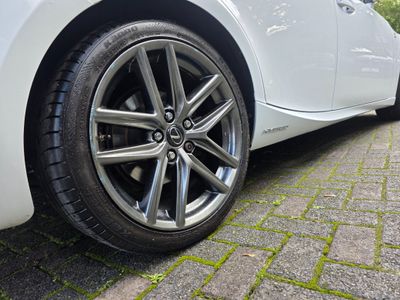2016 Lexus IS
