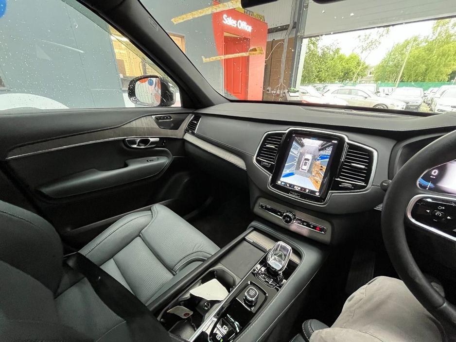 2023 Volvo XC90