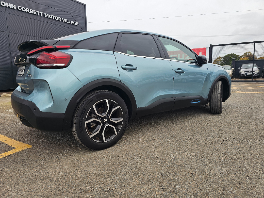 2025 Citroen e-C4