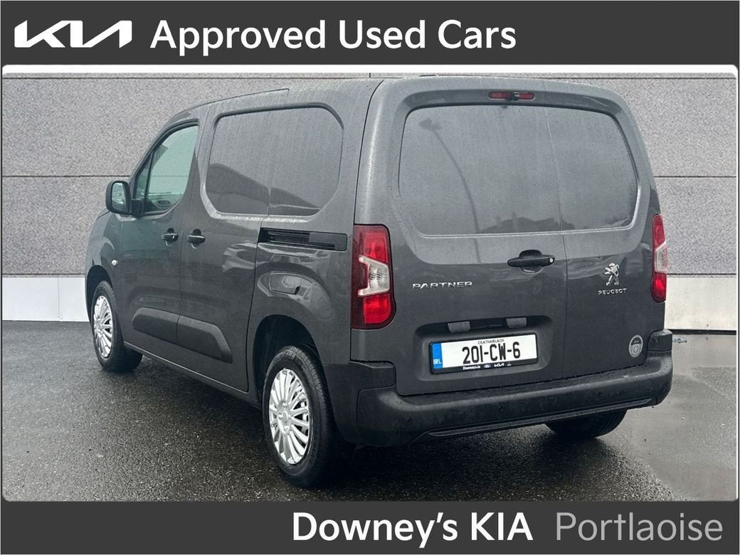 2020 Peugeot Partner