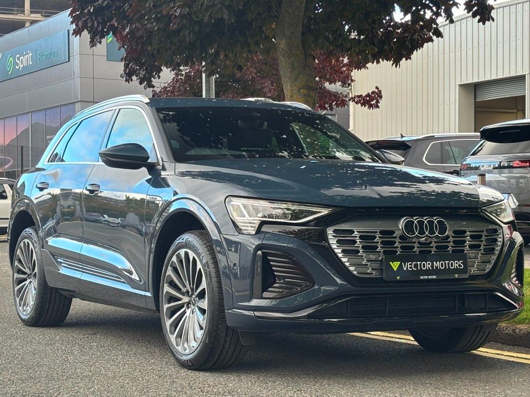 2024 Audi Q8 e-tron