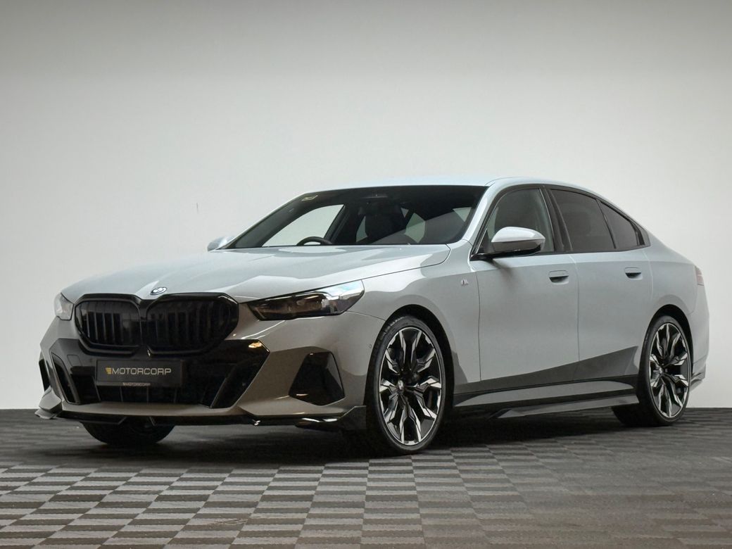 2023 BMW i5