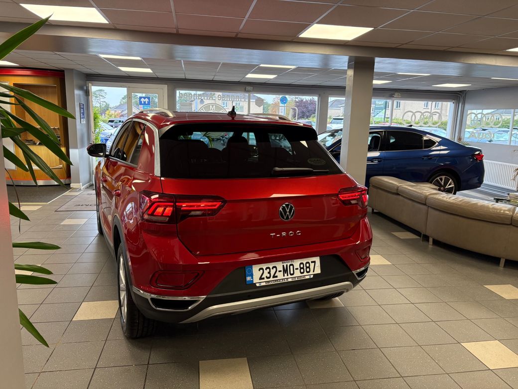 2023 Volkswagen T-Roc
