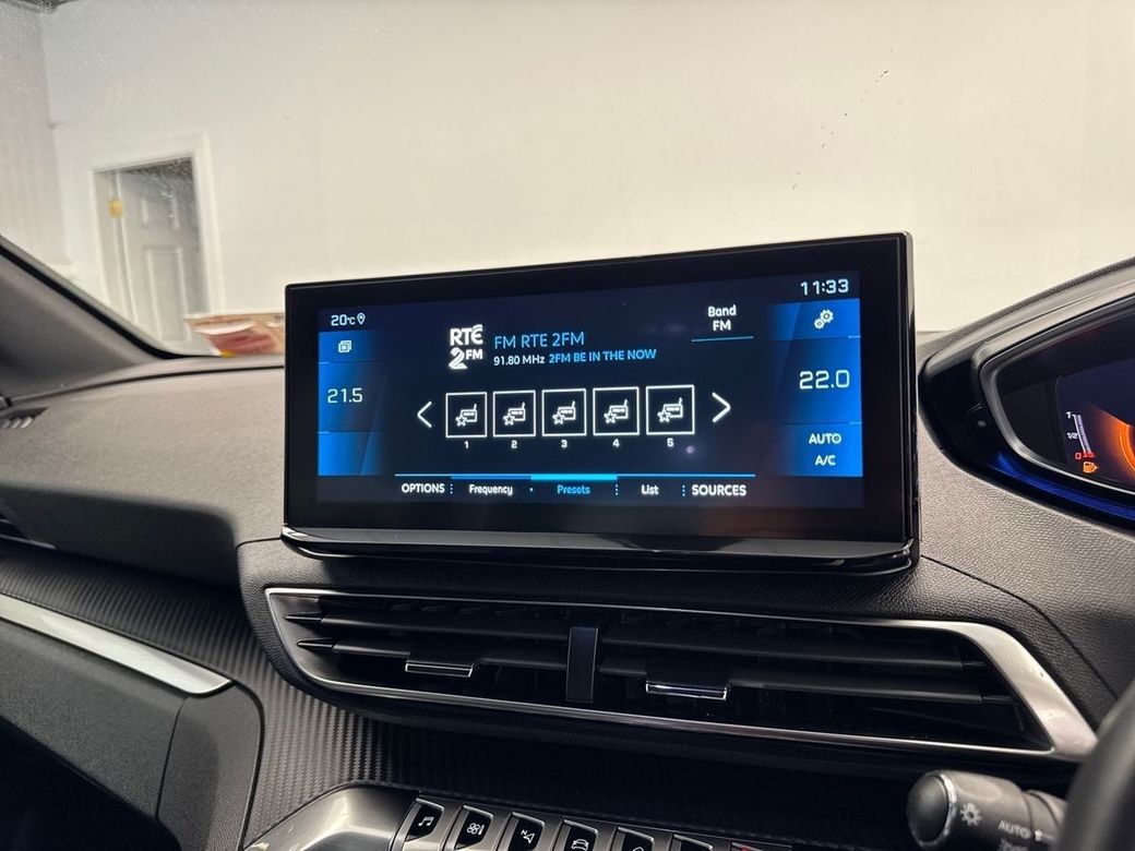 2024 Peugeot 5008