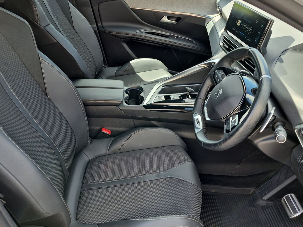2024 Peugeot 3008