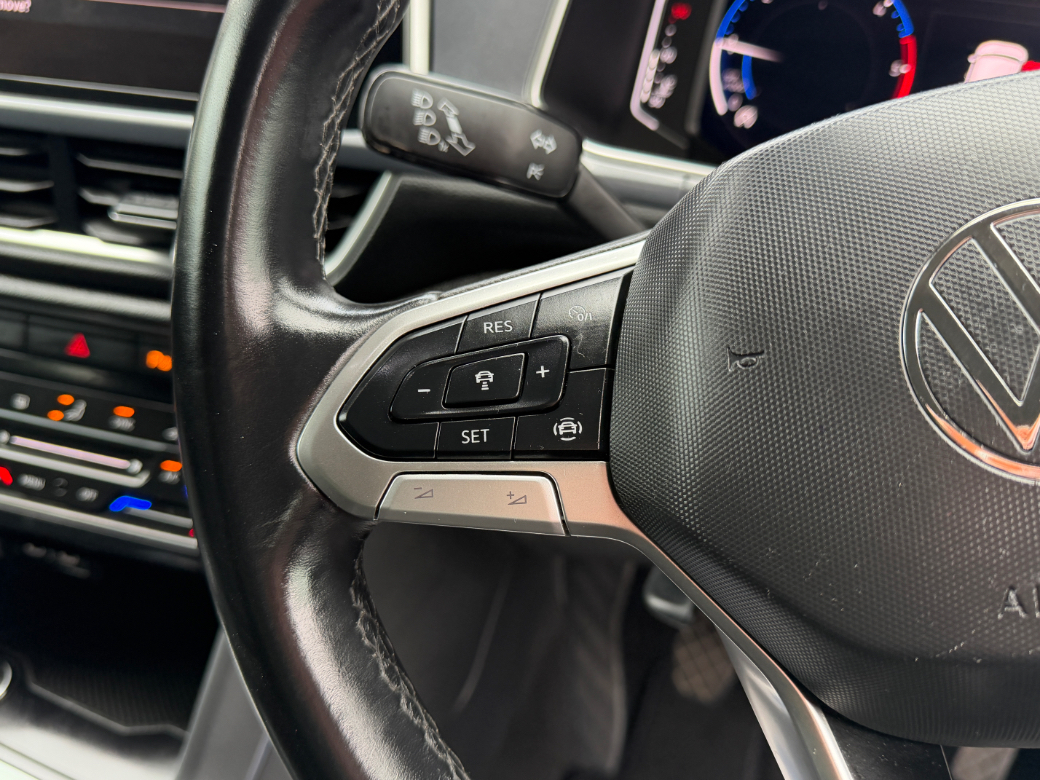 2023 Volkswagen T-Roc