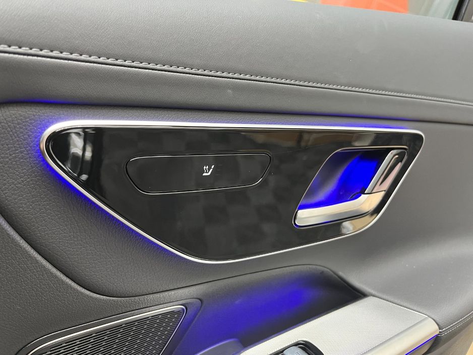 2024 Mercedes-Benz GLC Class
