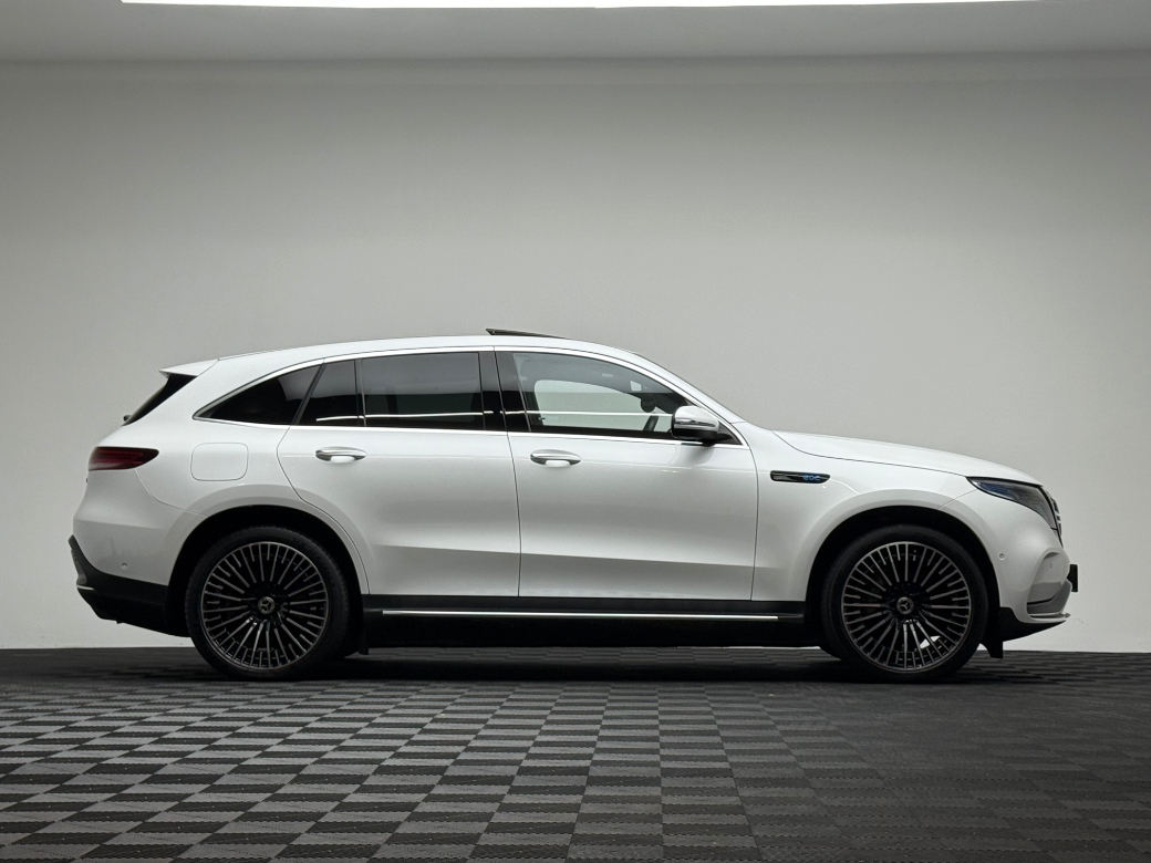 2023 Mercedes-Benz EQC