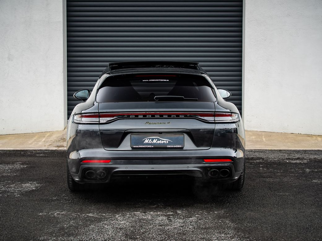 2023 Porsche Panamera