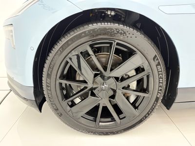 2024 Polestar 4