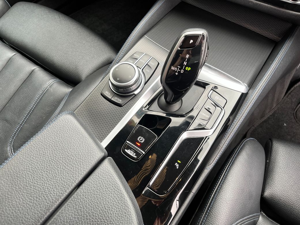 2022 BMW 5 Series