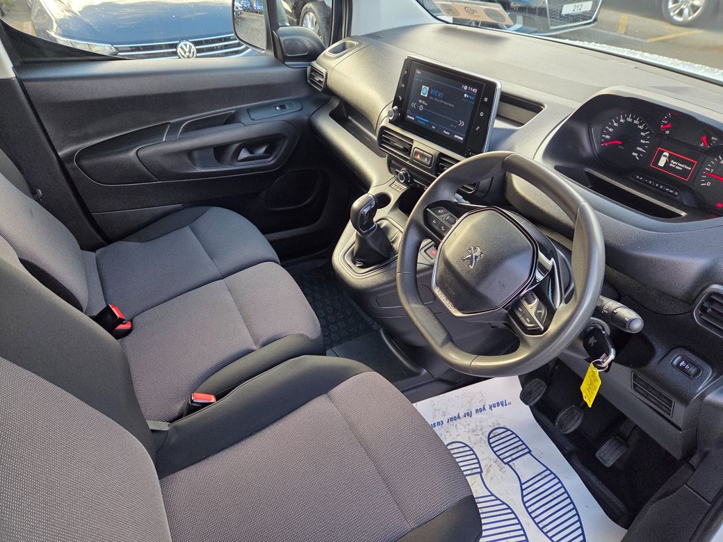 2020 Peugeot Partner