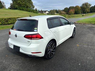2017 Volkswagen Golf