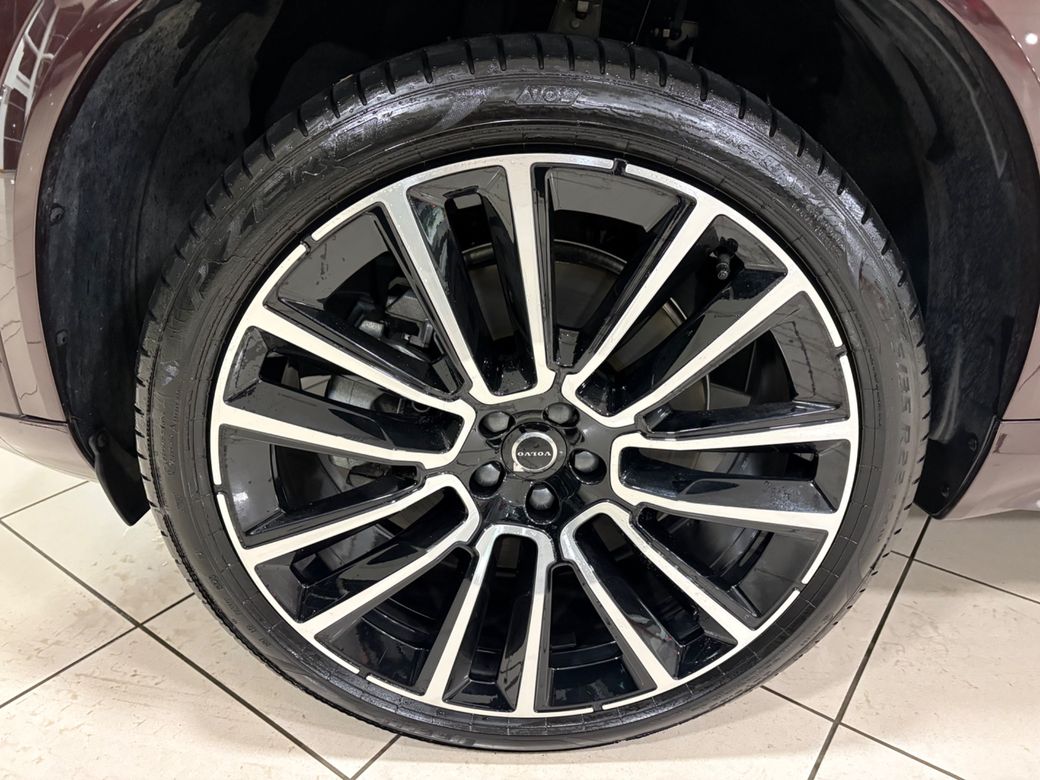 2025 Volvo XC90