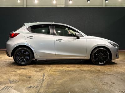 2017 Mazda Demio
