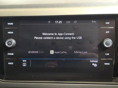 2018 Volkswagen Polo