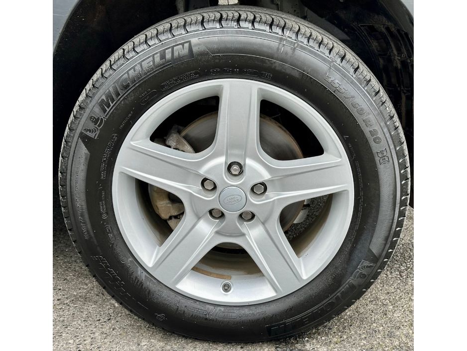 2023 Land Rover Defender