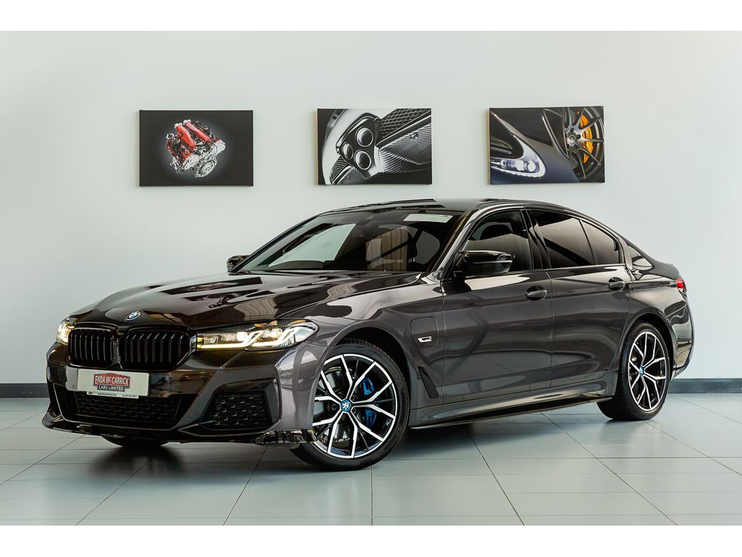 2023 BMW 530
