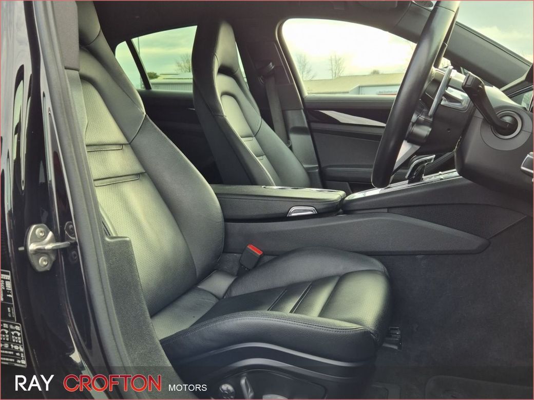 2018 Porsche Panamera